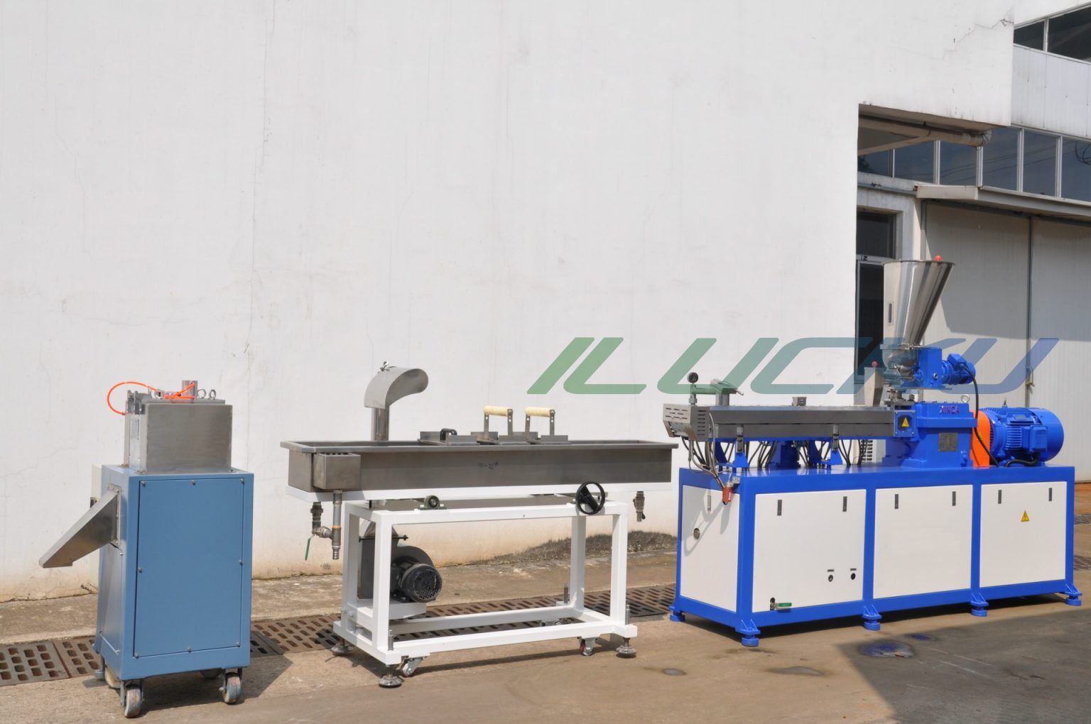 Experimental-Extrusion-Line-Twin-Screw-for-Pelletizing